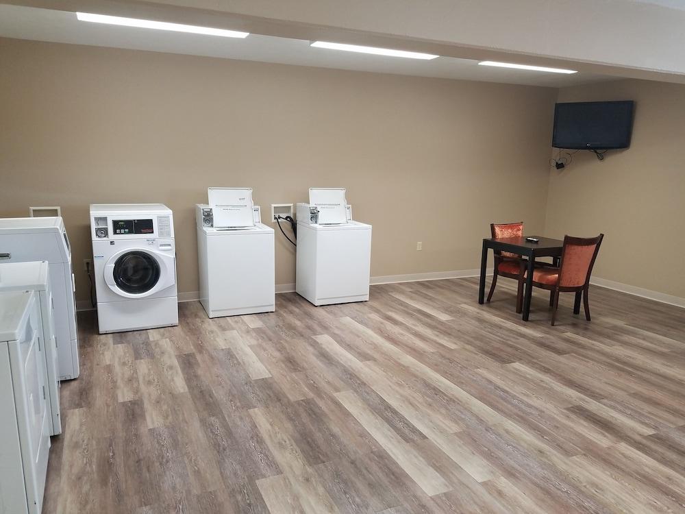 North Platte Inn And Suites Экстерьер фото